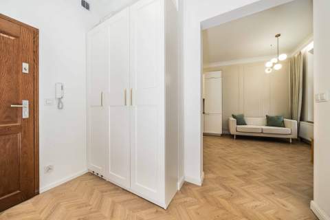 Urządzone dwa pokoje balkon kamienica Wilda