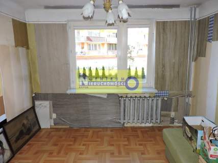 2 pokoje na Zamłyniu na parterze z balkonem.