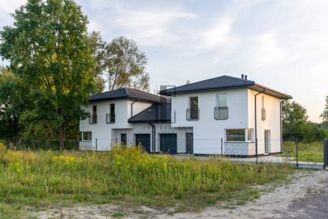 Ostatni bliźniak w Halinowie/ 5 pokoi/pompa ciepła