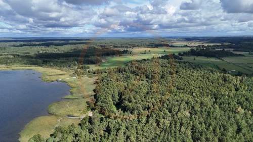 Działka zamieszkaj nieopodal Jeziora Roś 