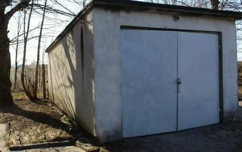 Dom 240 m działka 40a 2 garaże Hulcze