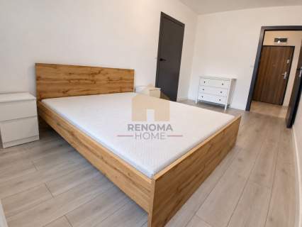 2 POKOJE GARDEROBA 60 m BALKON UL. JANA Z KOLNA