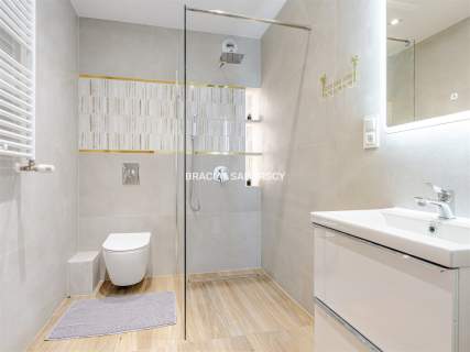 2 POKOJE 32,5 m BALKON OSTATNIE PIĘTRO