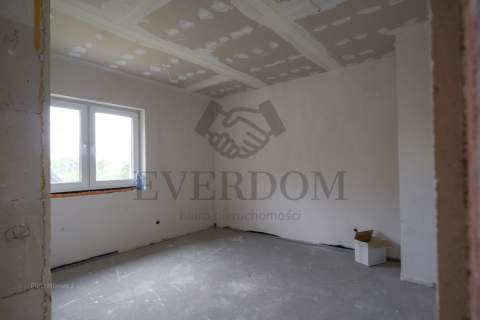 Dom z Garażem Gościcino 4 Pokoje Działka 495 m2