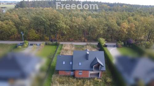 Dom przy lesie Działka 2210 m Ruchenna