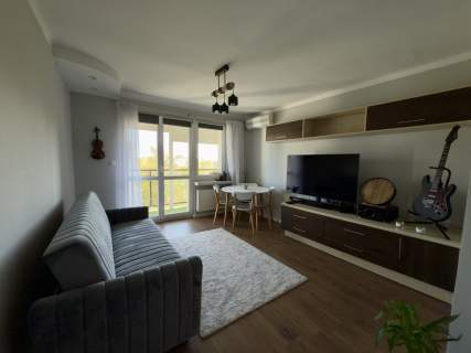 Sieradz słoneczne 24 m /duży balkon /po remoncie/ 4 piętro/Al....