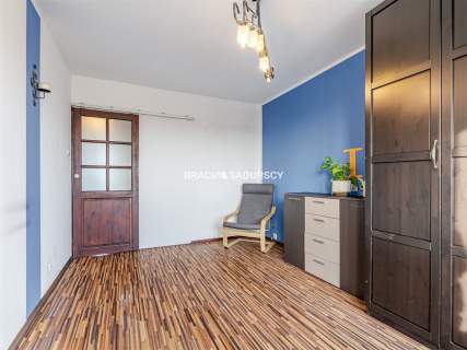 3 pokoje, balkon, piwnica - Prądnik Czerwony