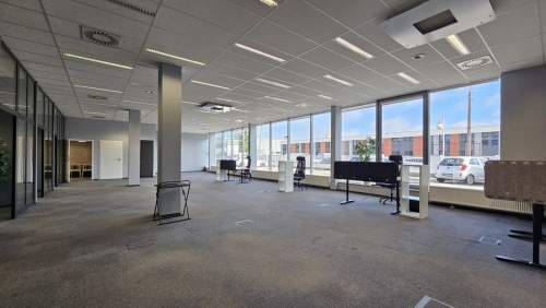 Na wynajem lokal 320 m2 na parterze