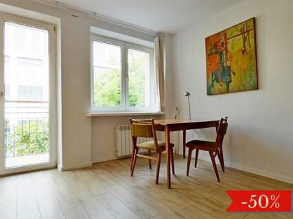 Kawalerka z balkonem i komórką   Kopernika 6