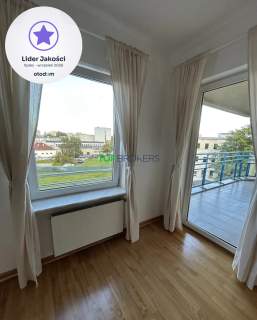 Komfortowe trzy pokoje, balkon, garaż