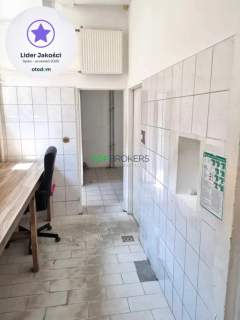 Przestronny lokal na usługi lub biuro