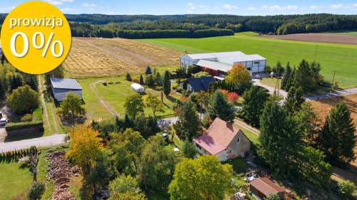 Dom z halami 1650 m Haus mit Kühlhallen