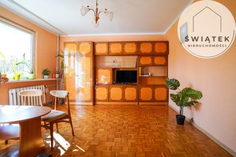 Na Skarpie 48,49 m Balkon Zieleń 1 piętro