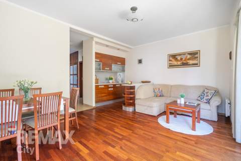 Apartament z dużym tarasem nad Zegrzem