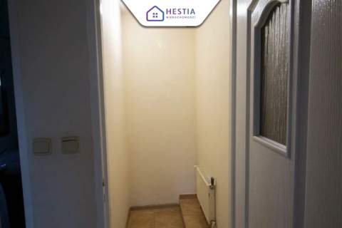 2 pokoje na parterze z ogrodem i garażem. Niski czynsz 