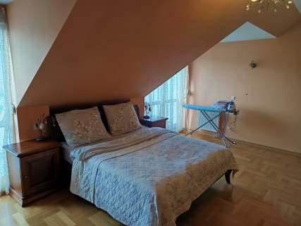 Sprzedam mieszkanie dwupoziomowe w Centrum Wrocławia.