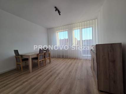 Sprzedam 3 pok po remoncie z balkonem w Trzebnicy.