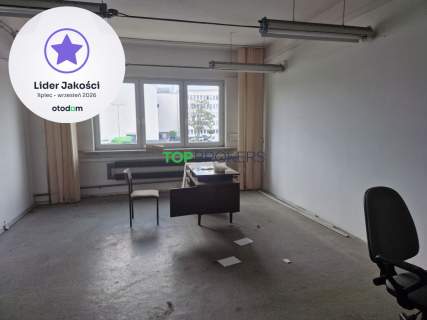 Przestronne biuro lub hostel winda