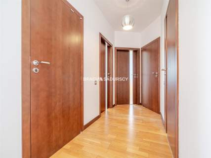 Bronowice Salwator Tower 13 piętro widok balkon
