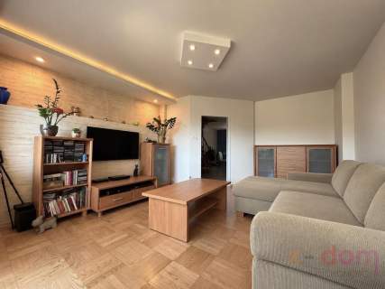 Dwupoziomowe 93 m 2 balkony Parking Centrum
