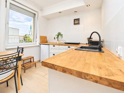 Wyjątkowy apartament z prywatnym tarasem oraz miejscem postojowym...