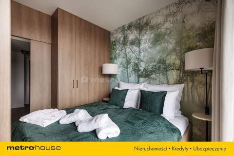 Apartament z widokiem na jezioro I basen na dachu