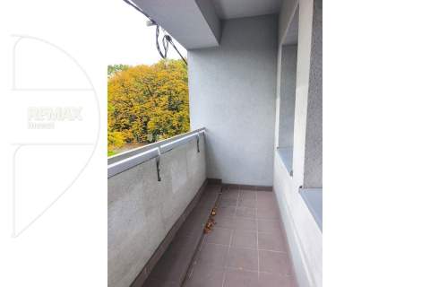 68 m 2 pokoje Centrum Duży balkon