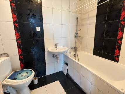 2 pokoje, KSM, winda, balkon ul. Sandomierska