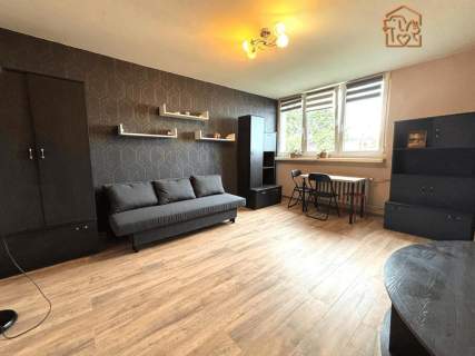 Zbaraska 18, Dąbrowa, kawalerka pet friendly