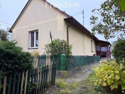 Dom do remontu z zabudowaniami na działce 1100 m2 Ciszyca Dolna