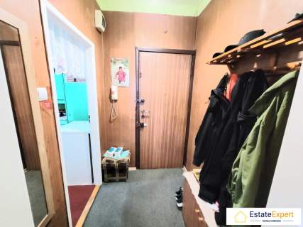 MIESZKANIE 46,7 M 2 POKOJE 10. PIĘTRO BALKON KARCZÓWKOWSKA