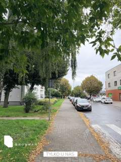 Wygodny układ, balkon i widok na zieleń