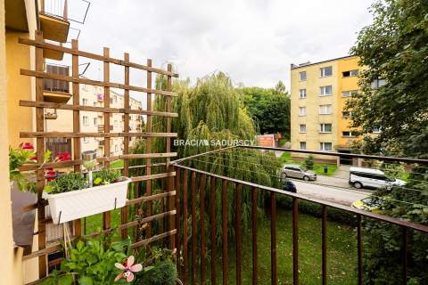 2 POKOJE 52 m2 II PIĘTRO OS. SIKORSKIEGO