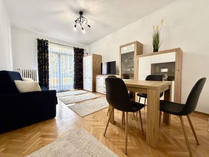 Osobna kuchnia Odświeżone Umeblowane Balkon