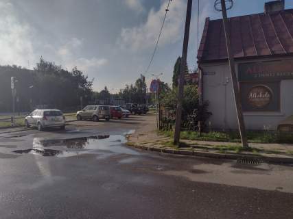 Atrakcyjny Lokal 40 m2 plus zaplecze