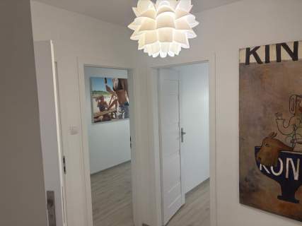 CENTRUM W-WY 48 m PO REMONCIE 3 POK ZIELEŃ