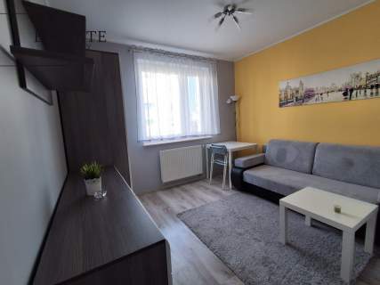 Blisko Komunikacji Dwa Niezależne Pokoje Tanio