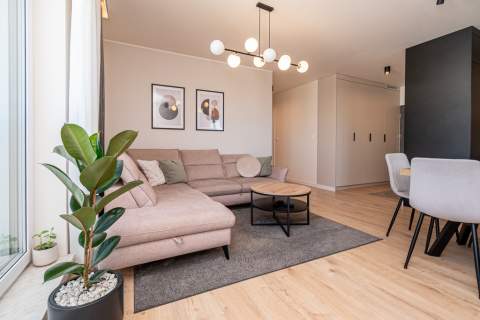 3-pokojowy apartament z balkonem - Na sprzedaż