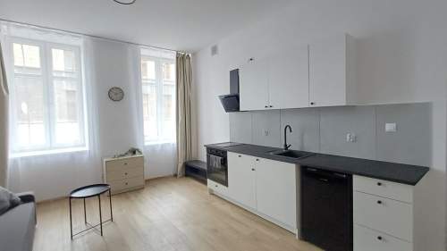 Złota 9, Widzew, duża kawalerka, 34m2