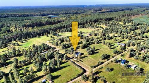 Dom blisko jeziora Dołgie działka 1163 m2.