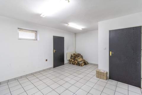 Widzew Budynek 270 m pod firmę lub gabinety