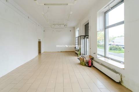 Lokal usługowo-handlowy ok. 150m2 duża witryna