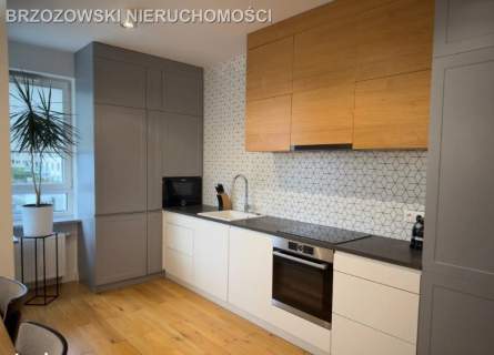 Włodarzewska, 4 pok., 86 m2, 2015 r..