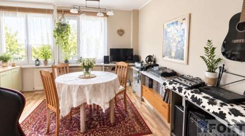Przestronne 3 pokoje z jadalnią 63,3 m Balkon Świetna lo