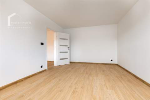 Po remoncie Duży balkon Złote Łany 2 pokoje