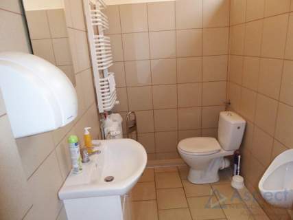 Wynajem, obiekt 160m2, działka 2800m2