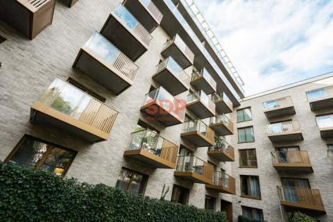 Nowoczesny apartament przy Renomie. Czysta 4