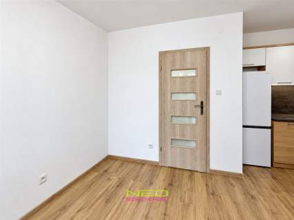M4 Parkitka - balkon - parking