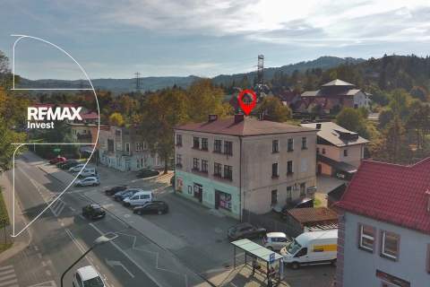 Lokal z parkingiem w centrum miasta