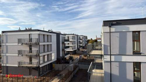 Kawalerka 30,38 m balkon 8,5 m Sobótka bez prowizji i bez PC
